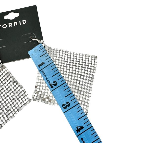 Torrid Silver Mesh Kite Earrings with Fishhook Backs Shimmer Lightweight NEW - Picture 5 of 6